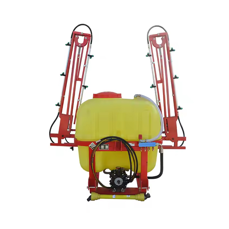 Hitch boom sprayers